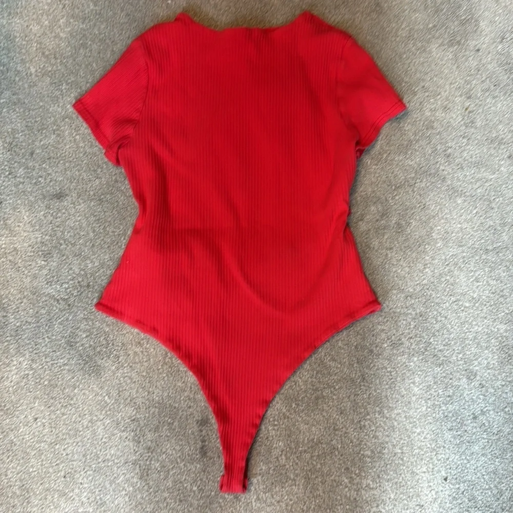 Princess Polly Hot Red Short Sleeve Cut Out Bodysuit Size 18